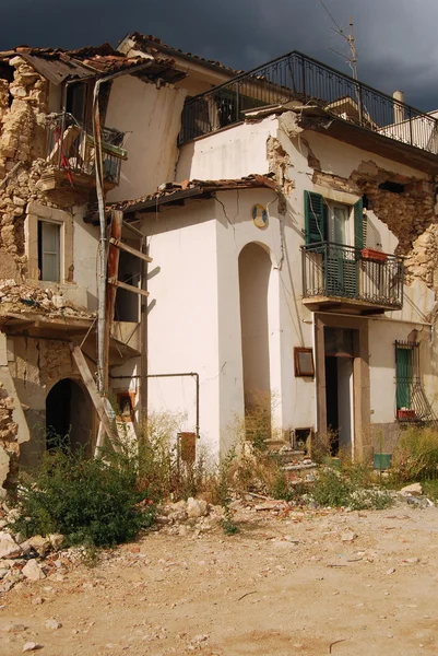 The rubble of the earthquake in Abruzzo (Italy) — Stock Photo, Image