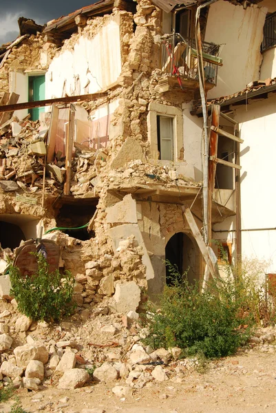 Щебені землетрусу в Абруццо — стокове фото