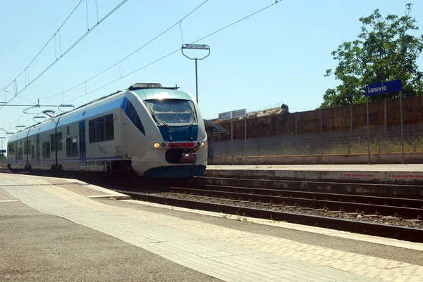 Поезд едет в Рим. — стоковое фото