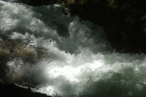 マルモレの滝滝と山の風景 008 — ストック写真