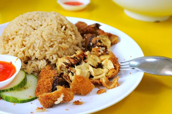 Vegetarisk kyckling ris — Stockfoto