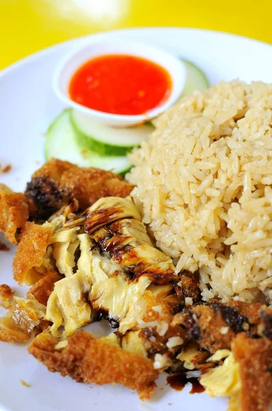 Traditional chicken rice delicacy — Stock Photo, Image