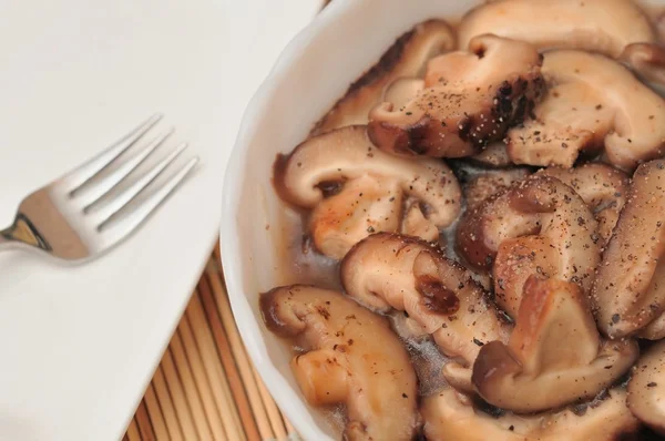 Freshly prepared mushroom dish — Stock Photo, Image