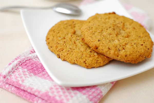 Kahvaltıda yulaf ezmeli kurabiye — Stok fotoğraf