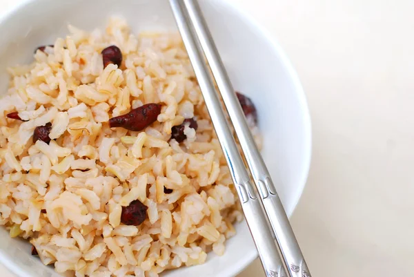 Cooked, red unpolished rice — Stock Photo, Image