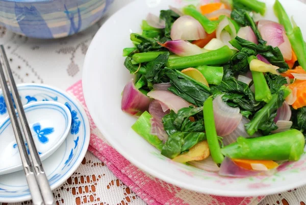 Sumtuosas verduras de estilo chino —  Fotos de Stock