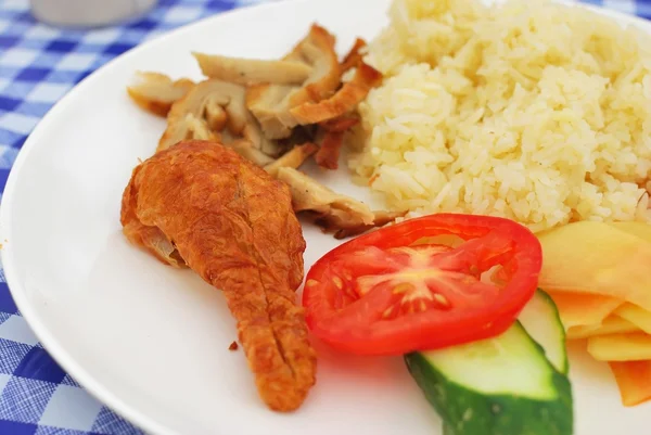 Riz végétarien au poulet — Photo