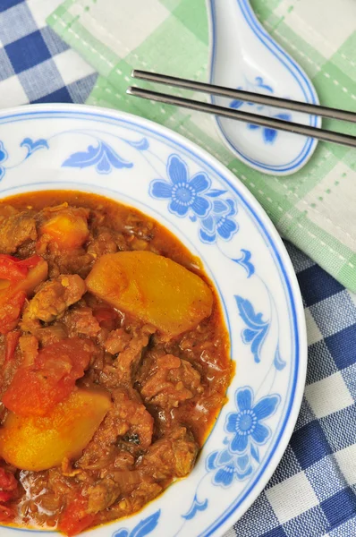 Cucina vegetariana al curry calda e piccante — Foto Stock
