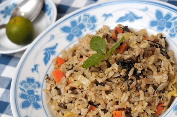Healthy olive fried rice — Stock Photo, Image