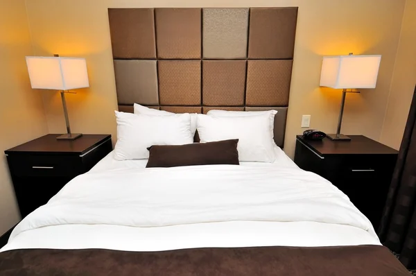 Luxurious bedroom — Zdjęcie stockowe