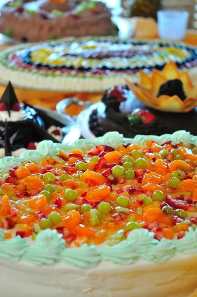 Heerlijke vrucht cake — Stockfoto