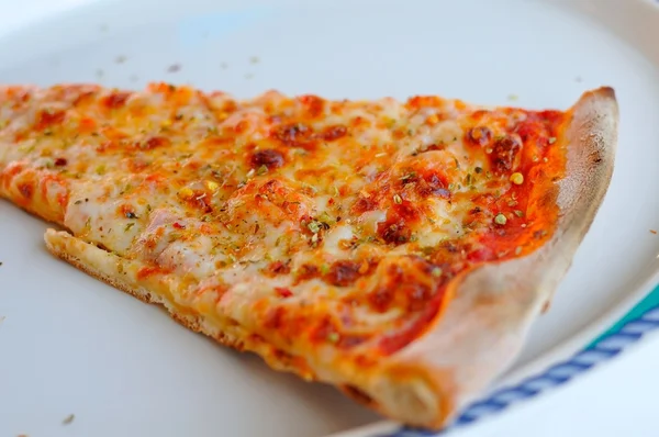 Enkel pizza — Stockfoto