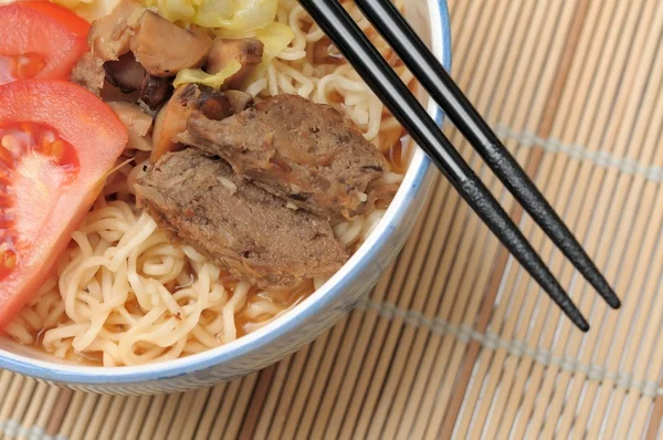 Spicy mutton noodles — Stock Photo, Image
