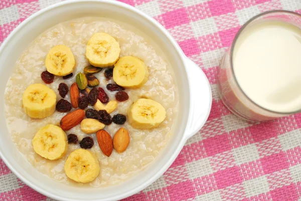 Healthy cereal and soya bean milk — Stock Photo, Image