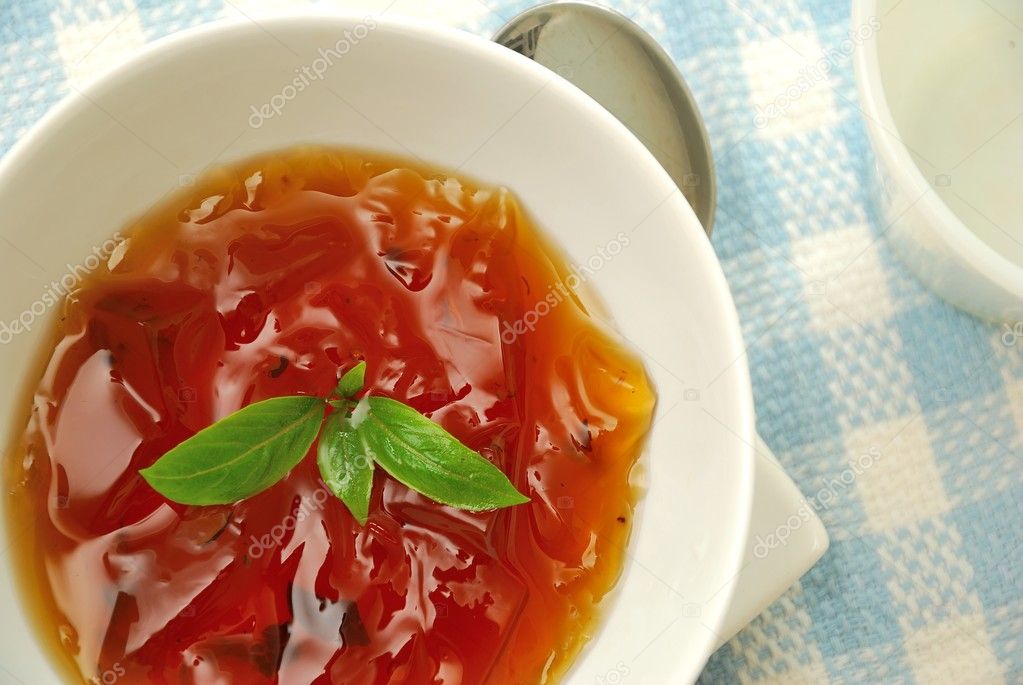Refreshing Oriental jelly dessert