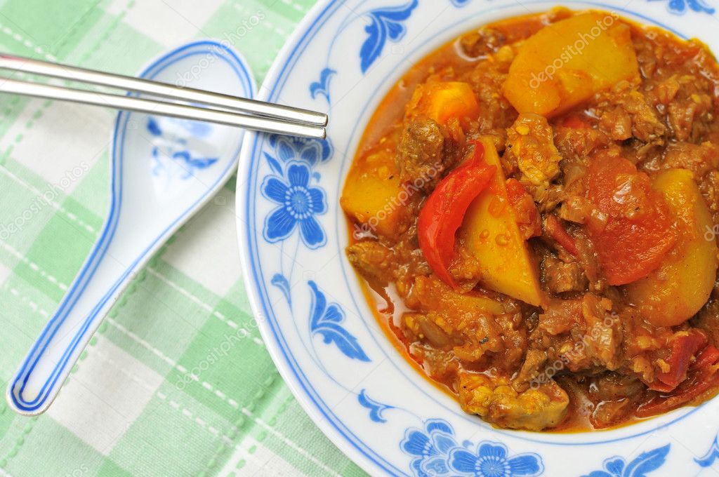 Chinese style spicy vegetarian curry