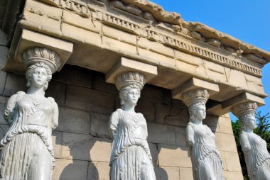 erechtheion Tapınak'ın kadın heykelleri