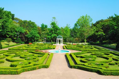 Fountain and pavilion clipart