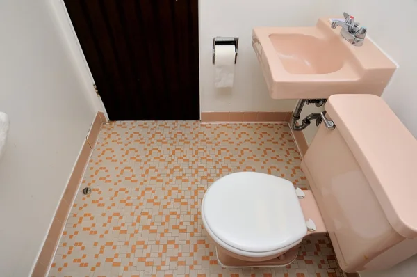 Jednoduché WC místnost — Stock fotografie
