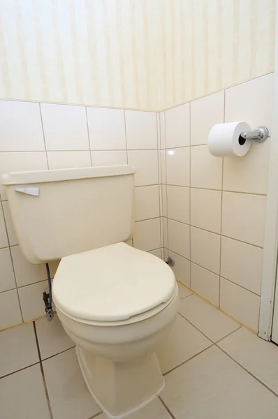 Genérico olhando área de vaso sanitário — Fotografia de Stock