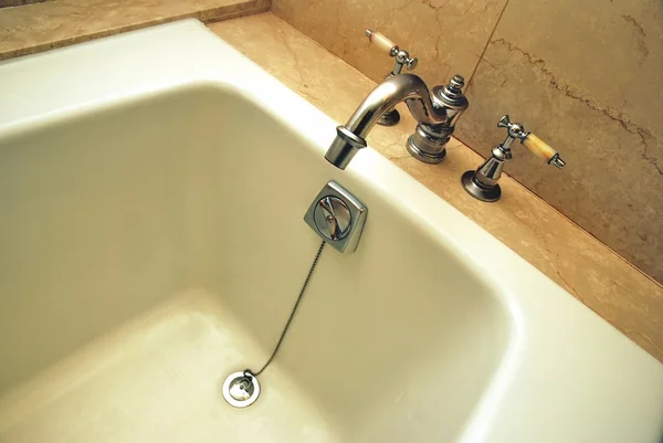 Vasca da bagno per spa e relax — Foto Stock