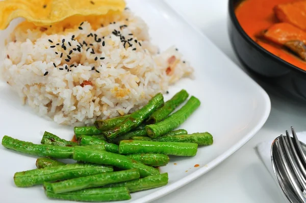Zdravé neleštěná rýže sada — Stock fotografie