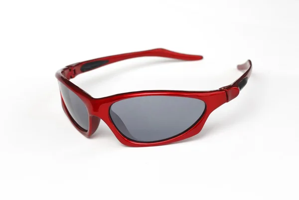 Червоний спортивний сонцезахисні окуляри — стокове фото