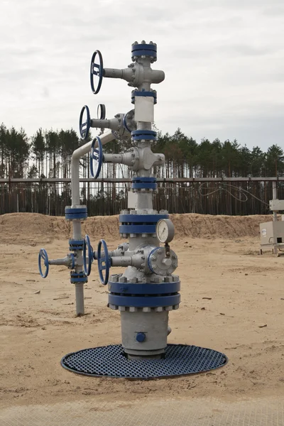 Poço para extração de hidrocarbonetos — Fotografia de Stock