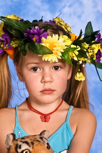 Girl in the wreath — Stock Photo, Image