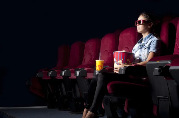 Kobieta sen w kinie — Zdjęcie stockowe