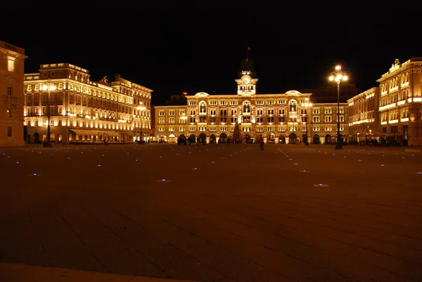 Noche en Trieste, Italia —  Fotos de Stock