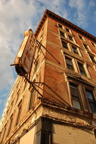 Semn de hotel vechi în New York — Fotografie, imagine de stoc