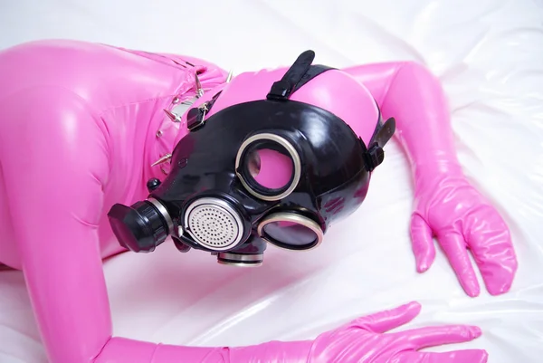 Ragazza maschera di gas — Foto Stock