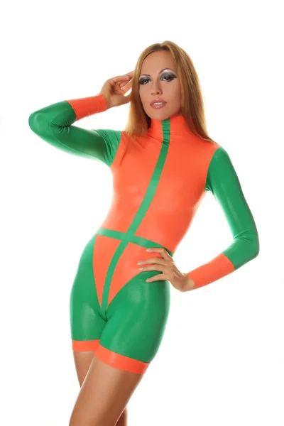Αρκετά σπορ κορίτσι με πορτοκαλί πράσινο μόδας μαγιό — Φωτογραφία Αρχείου