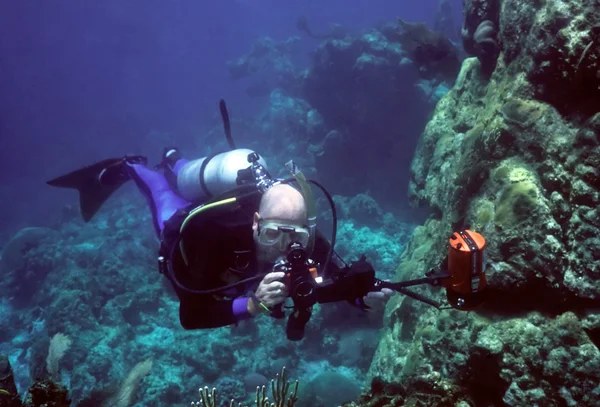 Podwodny fotograf — Zdjęcie stockowe
