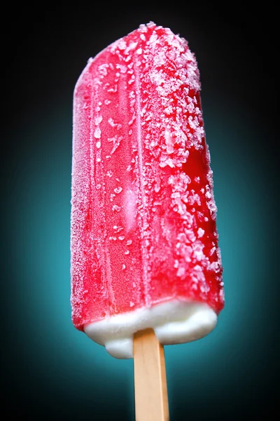 赤のアイスクリーム — ストック写真
