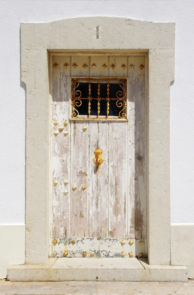 Fehér ajtó — Stock Fotó