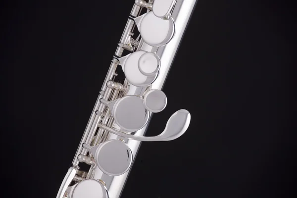 Alto flauta isolada no preto — Fotografia de Stock