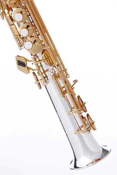 Saxofone soprano isolado em branco — Fotografia de Stock