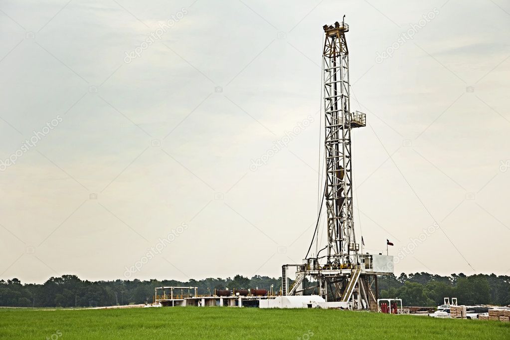 Oil Well Rig Drilling