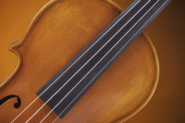 Geige Viola isoliert auf goldenem Hintergrund — Stockfoto