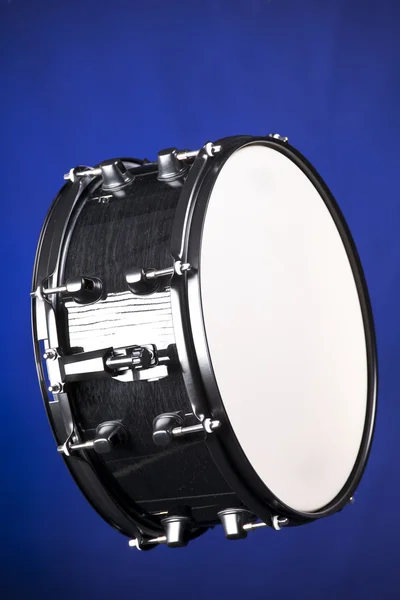 Black Snare Drum Isolated on Blue — Stock Photo, Image