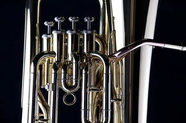 Basovou tubu eufonyum izolované na černém pozadí — Stock fotografie