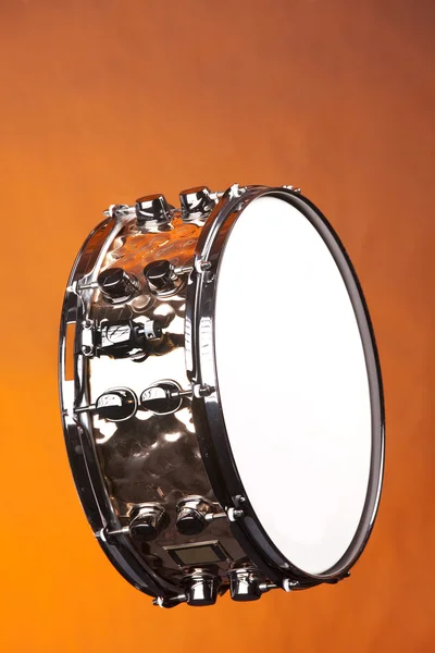 Snare Drum Kupfer isoliert — Stockfoto