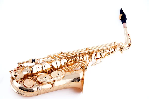 Saxofon isolerad på vit — Stockfoto