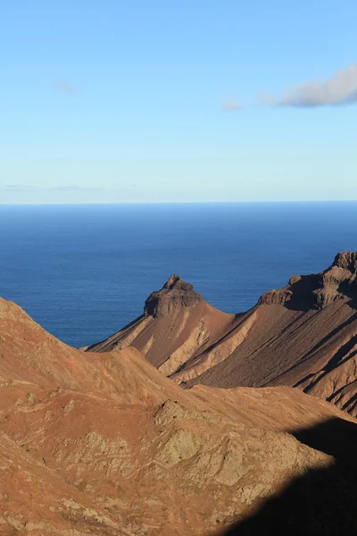 Wulkaniczny krajobraz wyspy św. — Zdjęcie stockowe