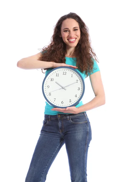 Tempo mantendo bela jovem mulher segurando relógio — Fotografia de Stock