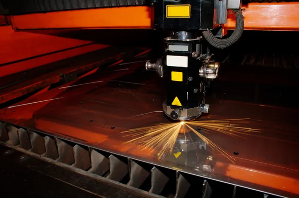 Industrial laser — Stock Photo, Image