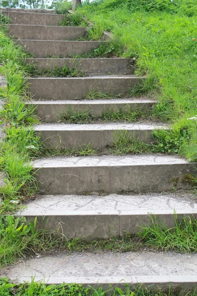 Large stone steps leading upwards — Stock Photo, Image