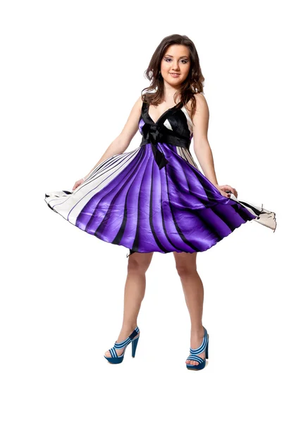 Dans i lila klänning — Stockfoto